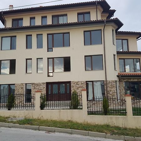 Apartments Stefanov In Byala Byala  Exterior foto